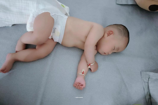 涿州宝宝流白色粘鼻涕